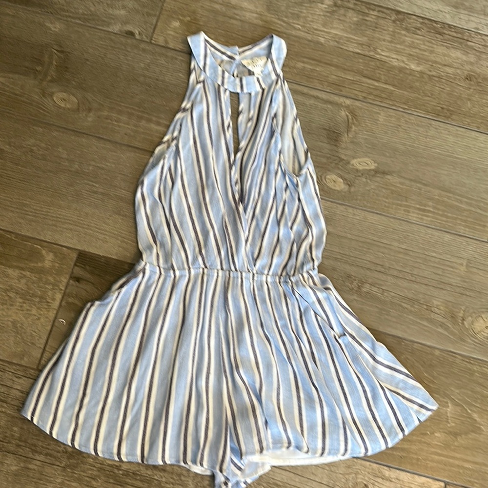 Lost + wonder spring time romper